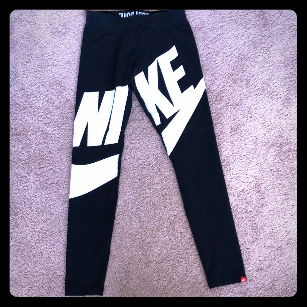 Nike cotton leggings.